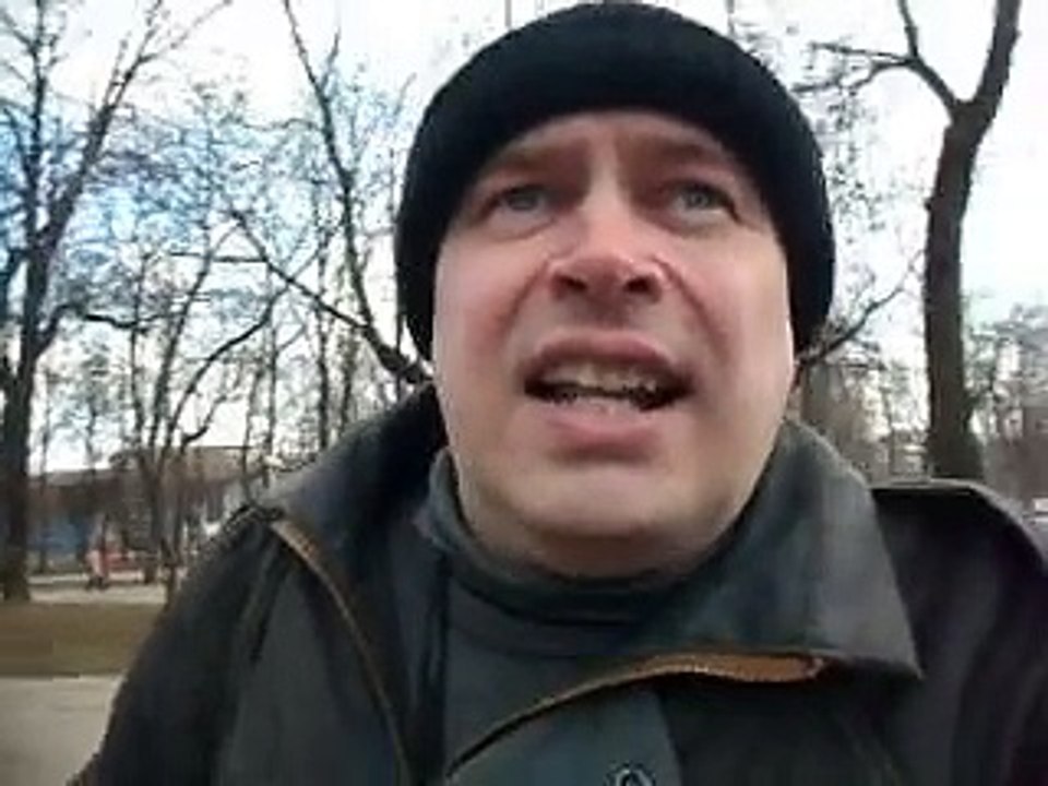 Как хорошо гулять по городу Орлу — Гена Горин