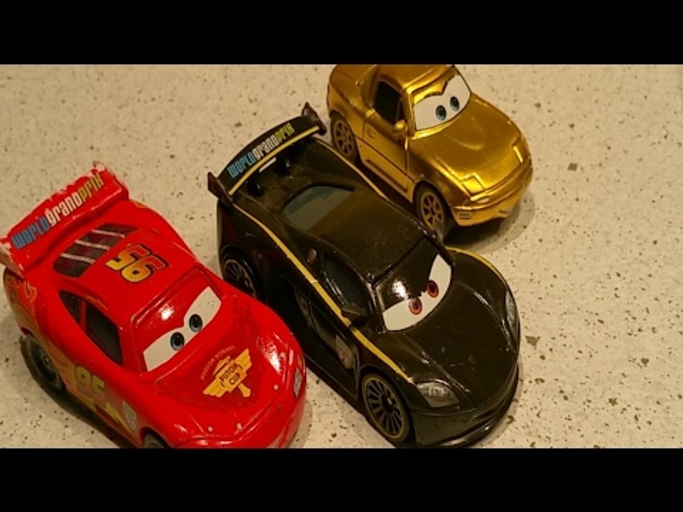 Cars 3 Jackson Storm And Lightning McQueen