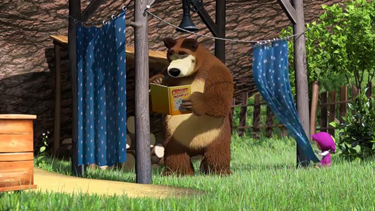 Masha Y El Oso En Ingles