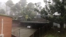 Clothesline Whirls Rapidly as Gale Force Winds Hit Airlie Beach