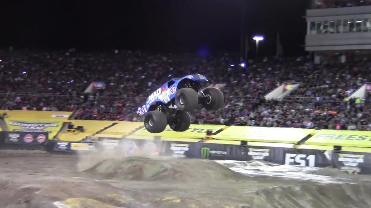 Monster Jam World Finals 18 XVIII VP Racing Fuels Mad Scientist Lee O'Donnell Fr