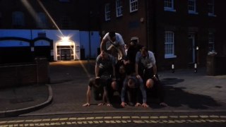 Human pyramid Epic Fail http://BestDramaTv.Net