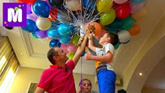Мурка взлетает на воздушных шариках Мистер Макс & Мисс Катя (новый выпуск ) Надуваем воздушные шарики и запускаем в возд