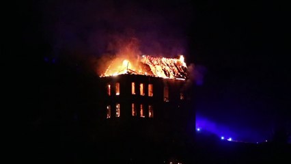 Flémalle : le château de Chokier lourdement endommagé, deux personnes blessées