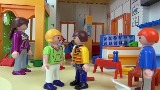 Playmobil 摩比游戏 小电影 幼儿园 小朋友 一起拜访 城市消防中心