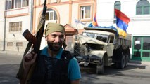 استولت مجموعة مسلحة على مركز الشرطة في يريفان أرمينيا