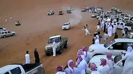 Lexus LX 570 Desert Accident - YouTube