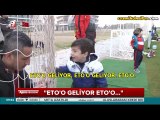 Eto'yu Görünce Mutluluktan Ne Yapacağını Şaşıran Minik Antalyaspor Taraftarı