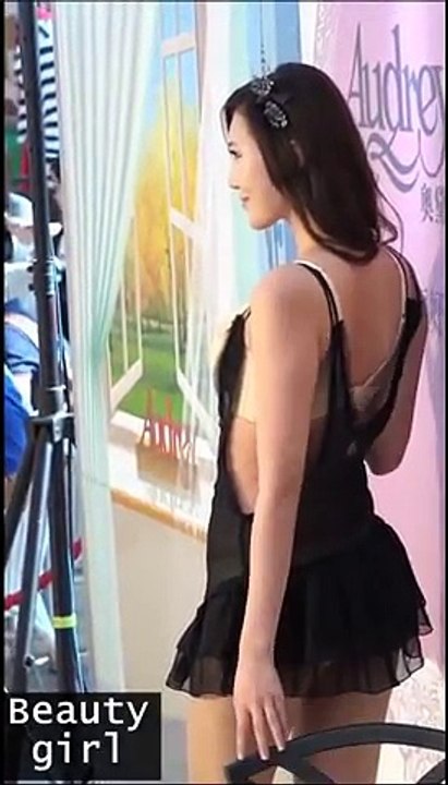 時尚性感內衣模特 豐乳肥臀完美身材