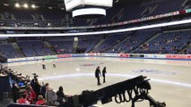 2017 WC Helsinki Practice Day 1 - Wenjing Sui and Cong Han warm-up