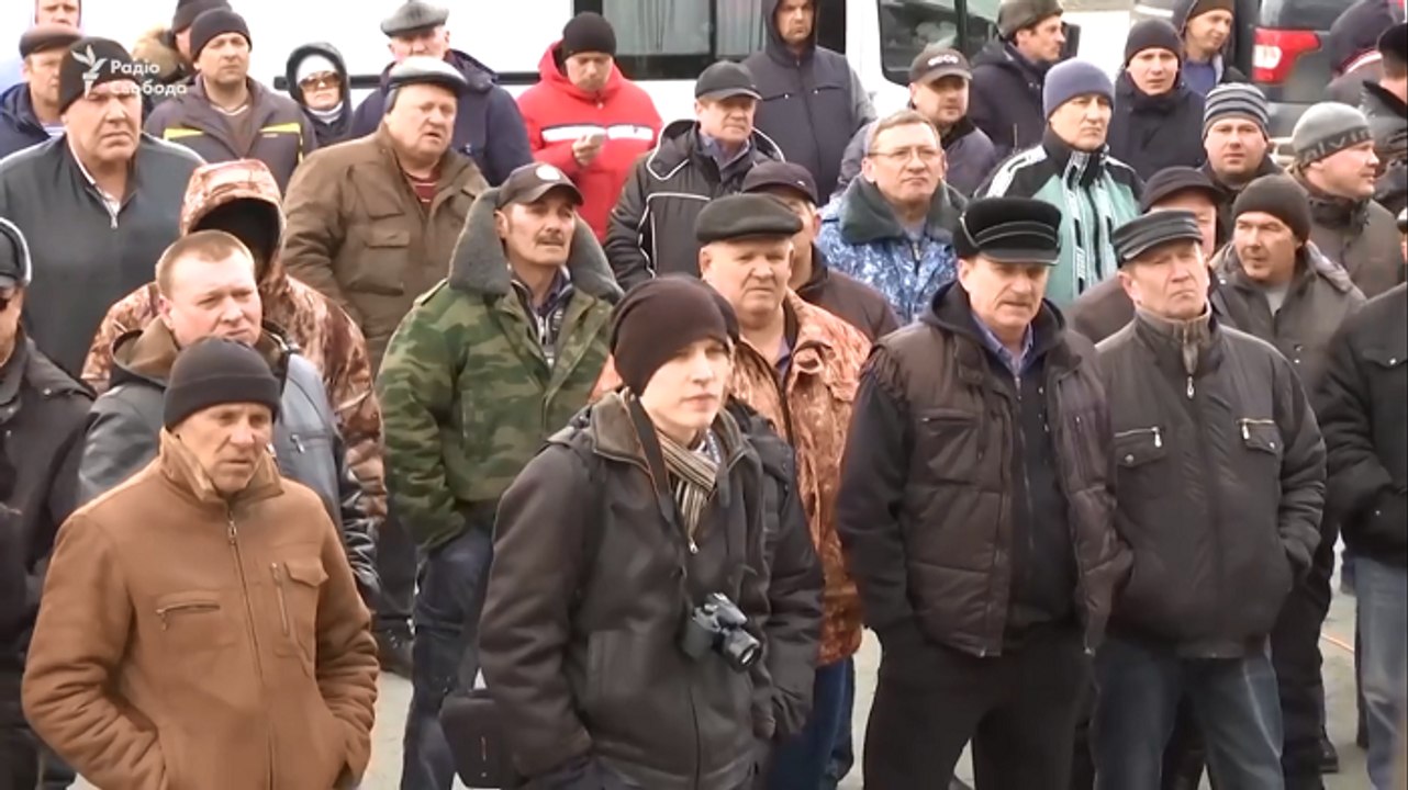 Дальнобойщики выразили недоверие Путину