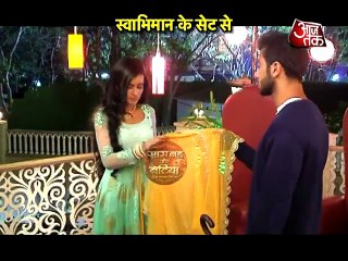Romantic scene between Naina and Karan in 'Ek Shringaar-Swabhiman'