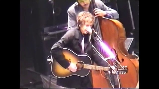 Bob Dylan- Tomorrow Is Long Time (Live) Toronto, Canada October 29 1998