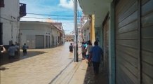 Calles de Piura en Perú se inundan ante desborde de río