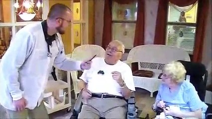 Des résidents d'une maison de retraite pas comme les autres. Regardez, c'est vraiment hilarant !