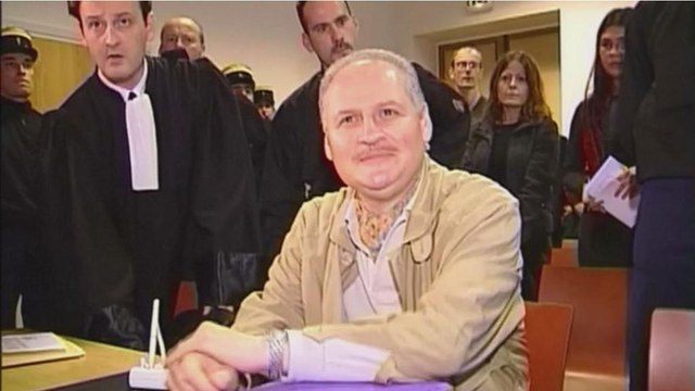 La fiscalía pide cadena perpetua para Carlos El Chacal por un atentado en París en 1974