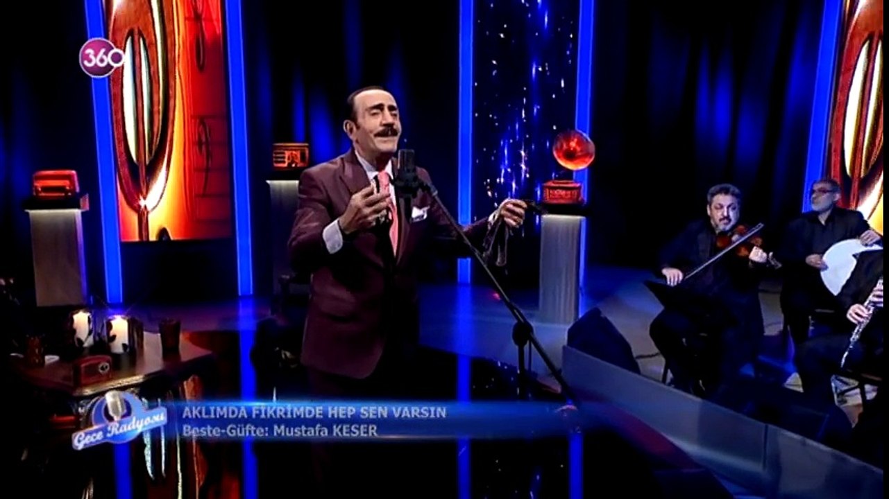 Mustafa Keser - Aklımda Fikrimde Hep Sen Varsın