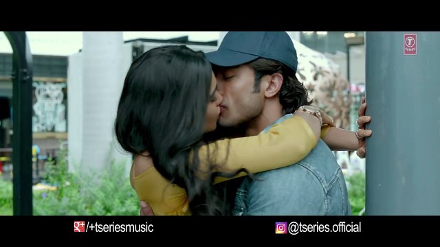 Commando (Title Track) Vidyut Jammwal Adah Sharma Esha Gupta Freddy Daruwala Commando 2