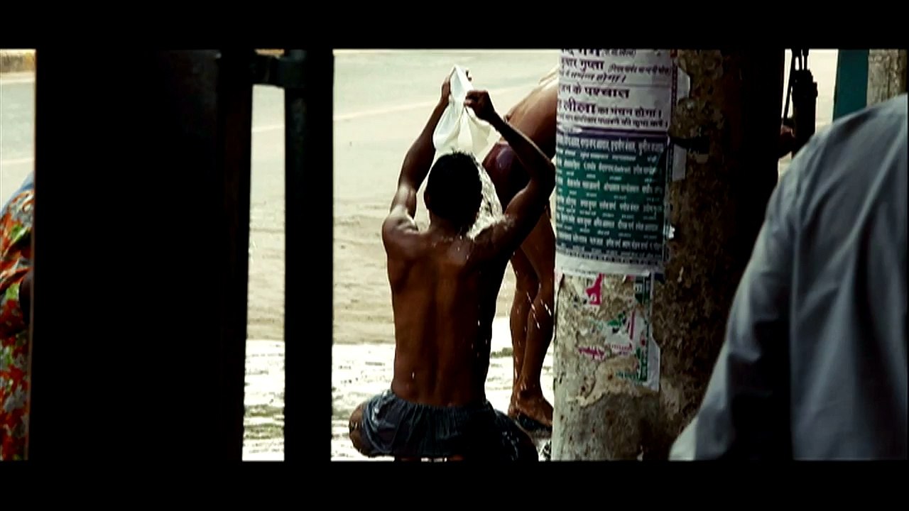 LIFE IN DELHI CITY