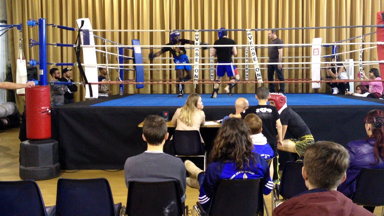 boxe pied poing premier combat