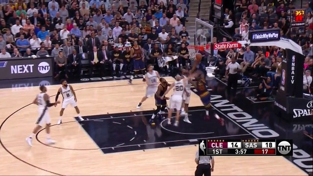 Le contre de Kawhi Leonard sur LeBron James