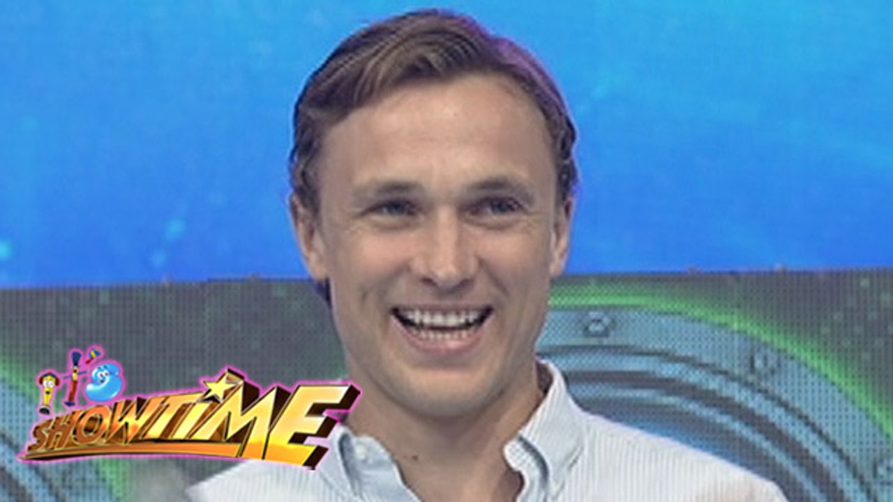 It's Showtime: William Moseley visits It's Showtime
