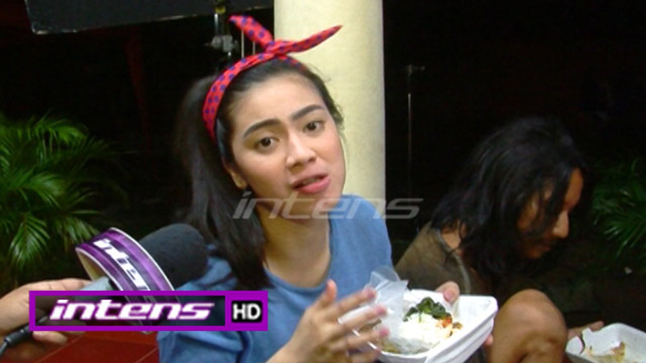 Kelucuan Felicya Angelista di Lokasi Syuting - Intens 28 Maret 2017