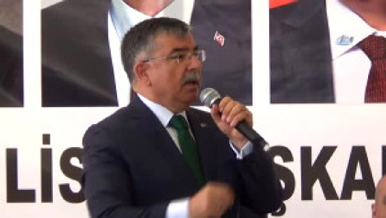 Milli Eğitim Bakanı Yılmaz, Ak Partililer ile Bir Araya Geldi
