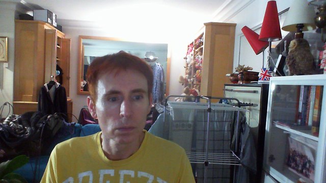 Wiwi égratigne la la la de Lady Ponce