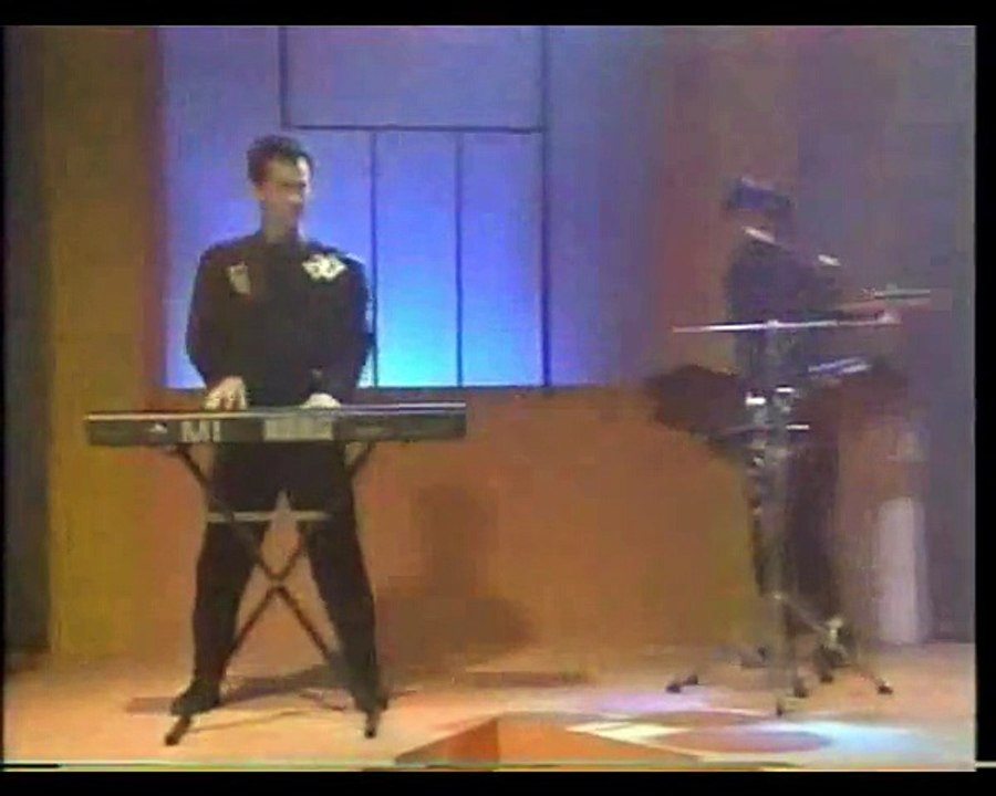 Đôi Mắt Giai Nhân  _ Madonnas Eye's _ Cs Lưu Bích End The Up Tight _ ( VND 28/3/2017 )