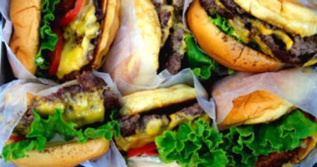 Shake Shack'in  İstiklal Caddesi'ndeki Şubesi Kapandı