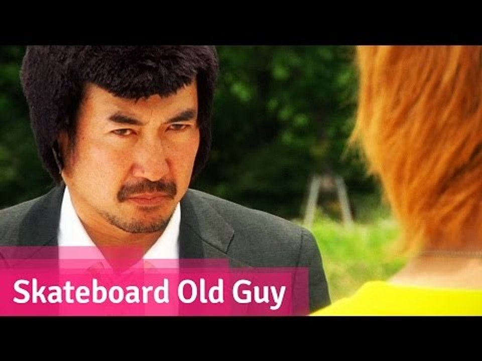 Skateboard Old Guy - Japanese Comedy Short Film // Viddsee.com