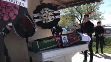 Keşan Kazada Ölen Liseli Ayberk, 'asker Tülbendi' Ile Uğurlandı