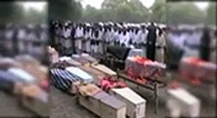 apni gunanahgar ankhon say dikhian ksiy ya qabar raat ko murday ko qabar say bhr nikal deti hay