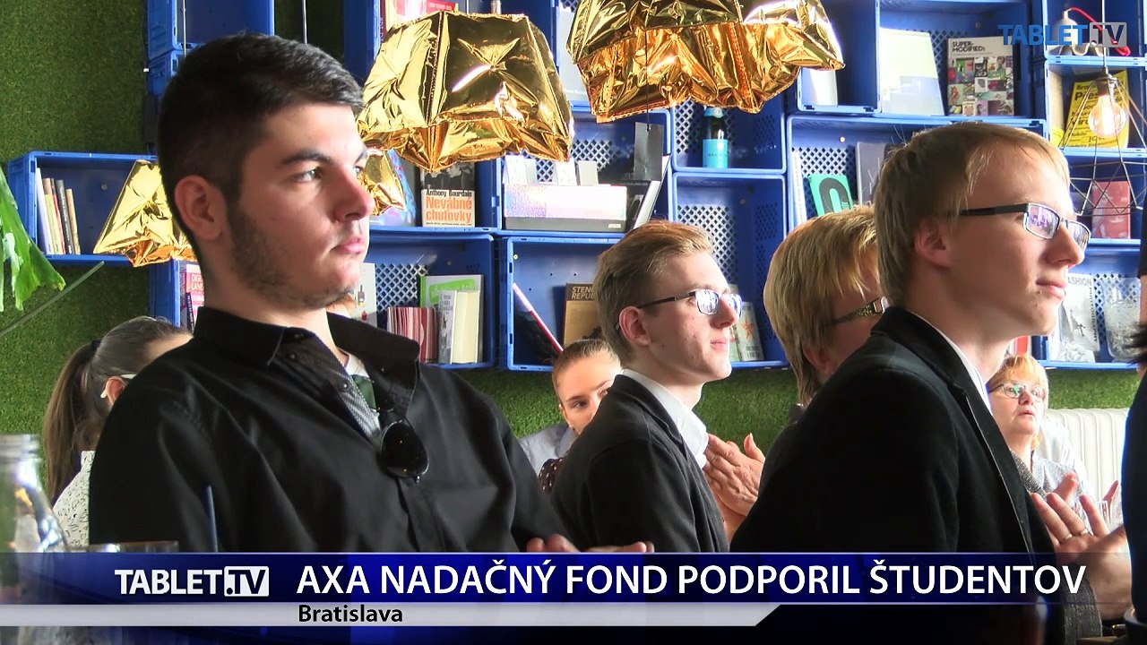 AXA nadačný fond rozdelil viac ako 24 tisíc eur medzi študentov