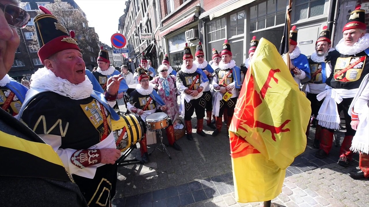 Inauguration d'une statue en hommage aux Molons