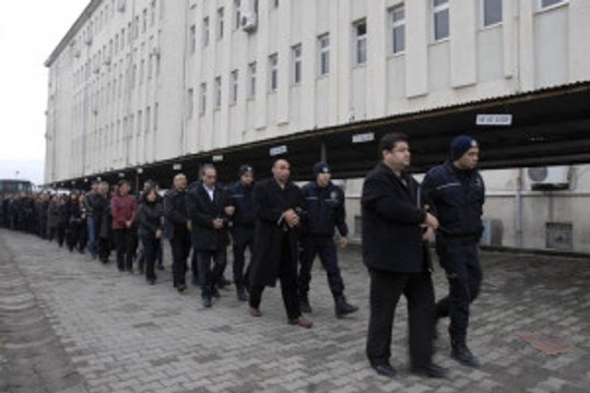 8 Yıldır Süren KCK Ana Davasında Karar Verildi: 103 Kişiye Hapis, 47 Sanığa Beraat