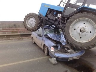 Car Crashes-Shocking dash camera HD #196