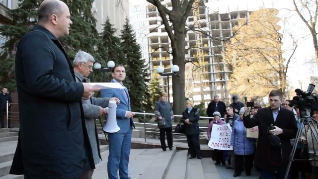 Порошенко підписав указ про продаж бойового крейсера Україна, корпус та турбіни підуть на виплату боргів робітникам