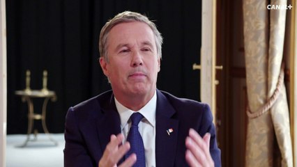 Quand le rêve présidentiel devient accessible (bonus de Nicolas Dupont-Aignan, documentaire MOI, CANDIDAT)
