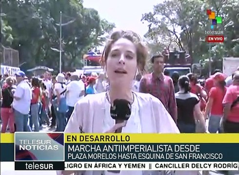 Marchan venezolanos contra injerencismos y a favor de su soberanía