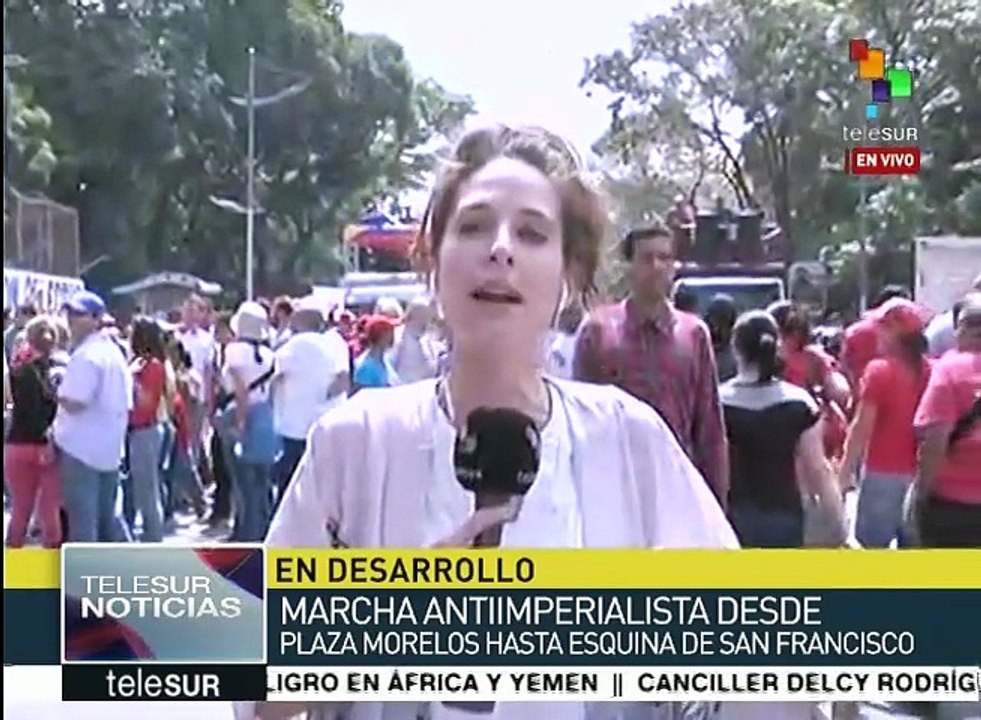 Marchan venezolanos contra injerencismos y a favor de su soberanía