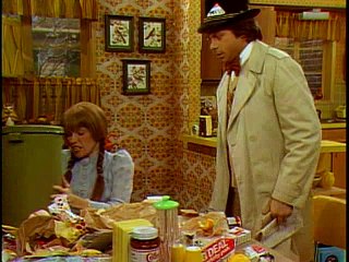 Mary Hartman, Mary Hartman Episode 205 Jan 14, 1977