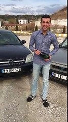 Beş Bin Liralık Şampanya İle Tofaş Yıkamak