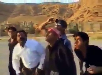This type of funniest video you wil never seen in your life