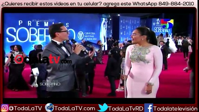 Así llego Francina Hungría a la alfombra roja de Premios Soberanos 2017-Telemicro-Video