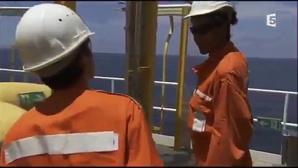 Une vie ailleurs Sur une plate forme pétrolière - documentaire 2016 HD