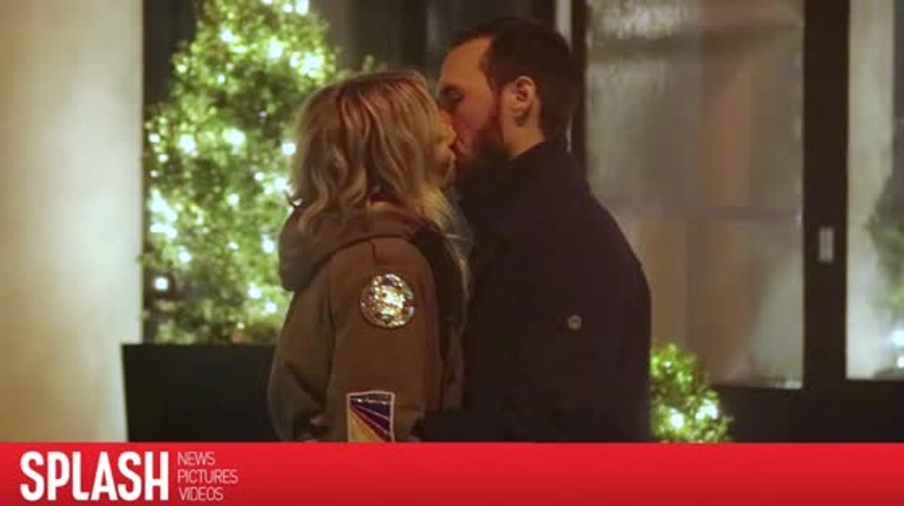 Kate Hudson besa a su nuevo novio en Nueva York