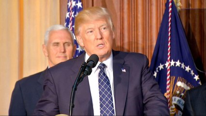 Trump moves to roll back Obama-era climate policies