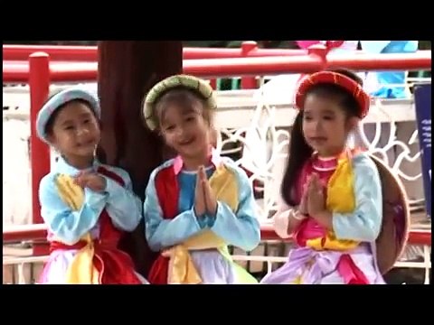 Bé Ngọc Ngân - Em Đi Chùa Hương - Nhạc Phật Giáo